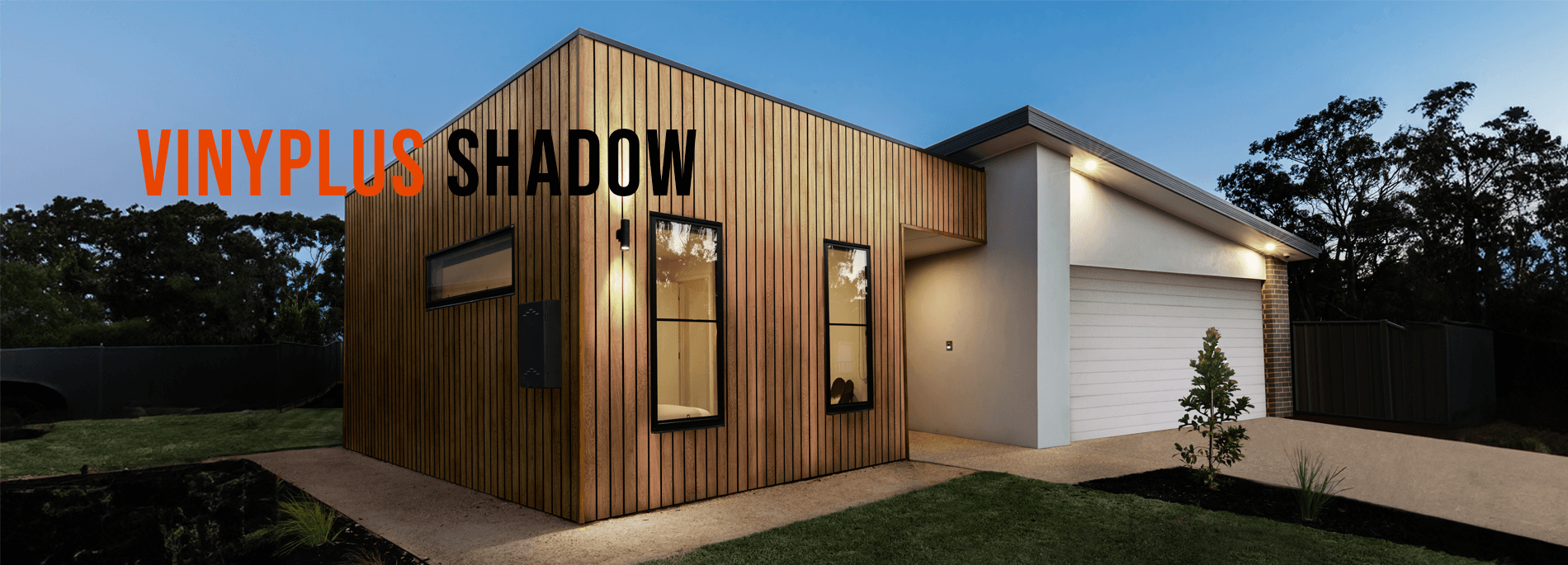 VinyPlus Fassade Shadow aus Kunststoff in Holzoptik